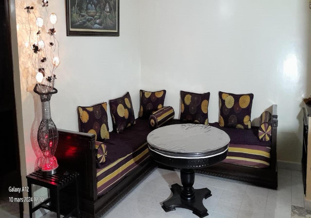 Moroccan Teguemi Casablanca Luaran gambar